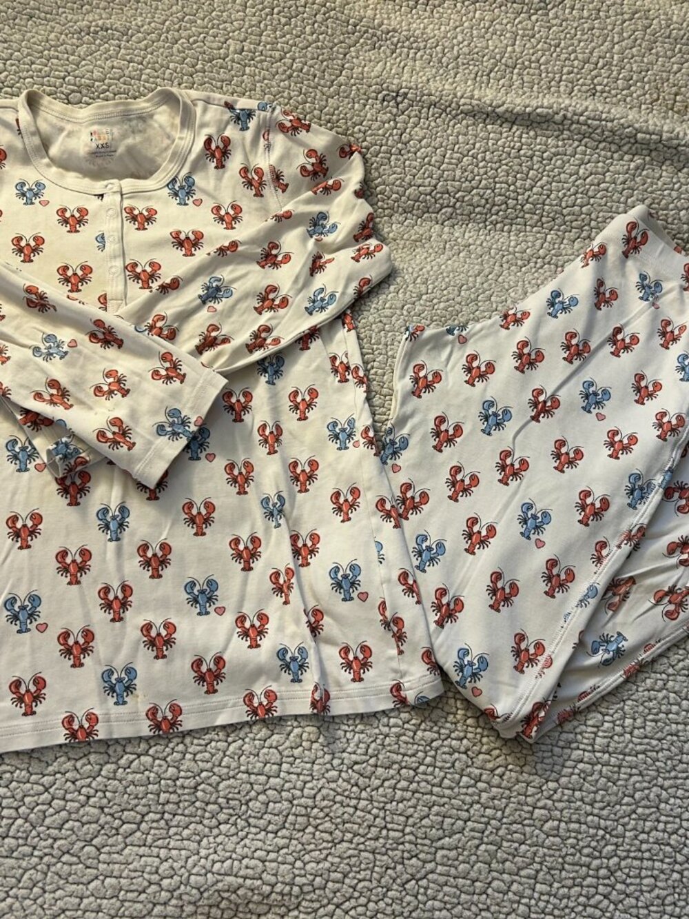 Roller Rabbit -- blue/ red lobster, matching piajama set, Womens XXS